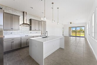 9732 Bucklow Hill Dr in Orlando, FL - Building Photo - Building Photo