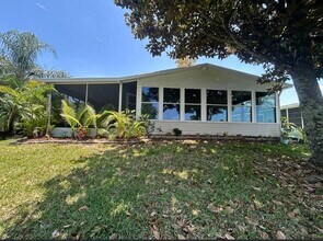 128 Deer Run Lake Dr in Ormond Beach, FL - Building Photo - Building Photo