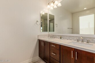 7320 Vista Bonita Dr in Scottsdale, AZ - Building Photo - Building Photo