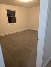 1091 Elicker Rd in New Kensington, PA - Building Photo - Building Photo