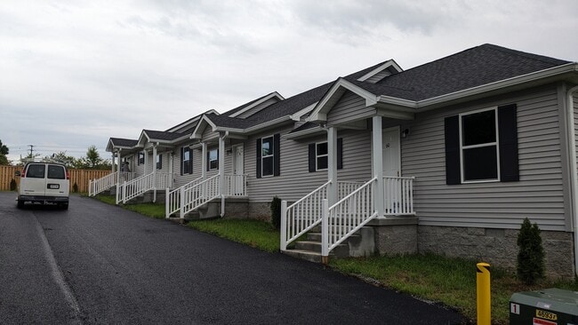 property at 615 E Main St