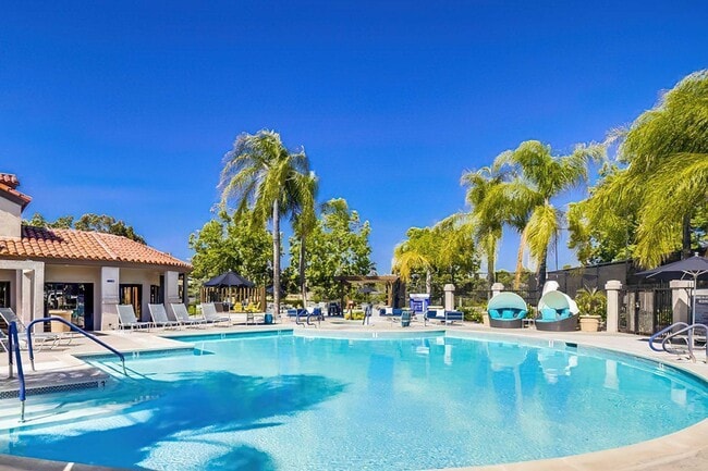 Vista Promenade in Temecula, CA - Foto de edificio - Building Photo
