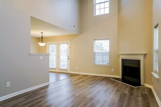 7205 Brighton Hill Ln in Raleigh, NC - Building Photo - Building Photo