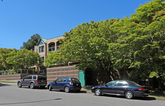 Centrepoint in Vancouver, BC - Building Photo - Building Photo