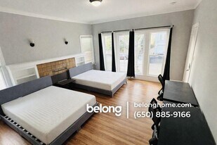 2366 Virginia St in Berkeley, CA - Building Photo