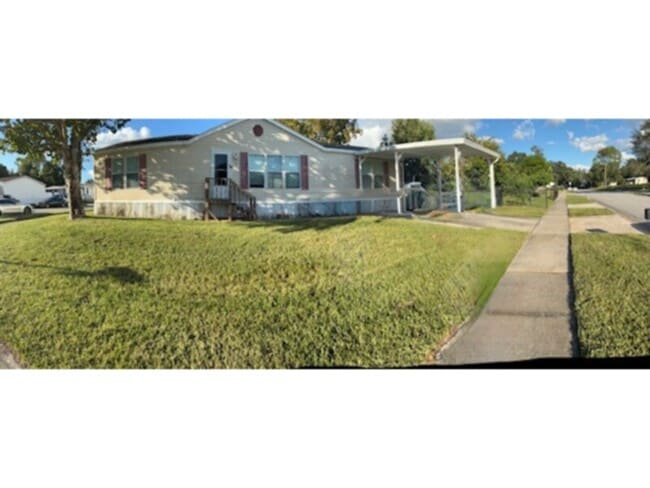 property at 5641 Curlew Dr