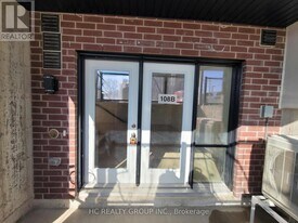 16 Melbourne Ave in St Catharines, ON - Building Photo