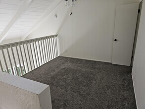 231 Linden Ave in Carpinteria, CA - Building Photo - Building Photo