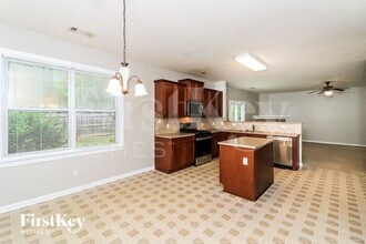 2405 Langstan Ct in Locust Grove, GA - Building Photo - Building Photo