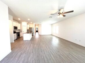 9138 Honey Mesquite in Seguin, TX - Building Photo - Building Photo
