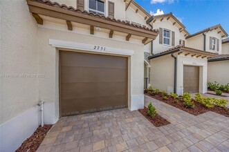 2751 SE 25th Ave in Homestead, FL - Building Photo - Building Photo