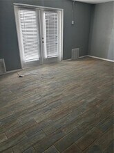 200 Brightwater Dr in Clearwater, FL - Building Photo - Building Photo