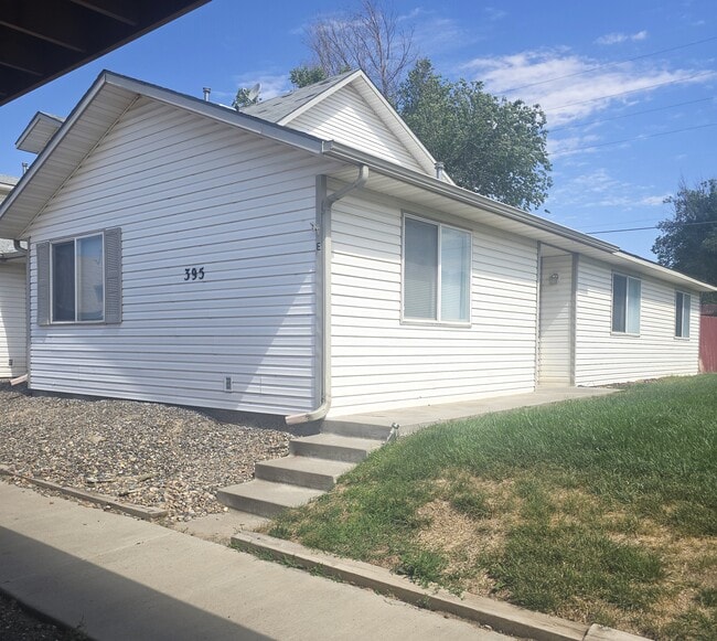 395 Sunnyside Ct, Unit E