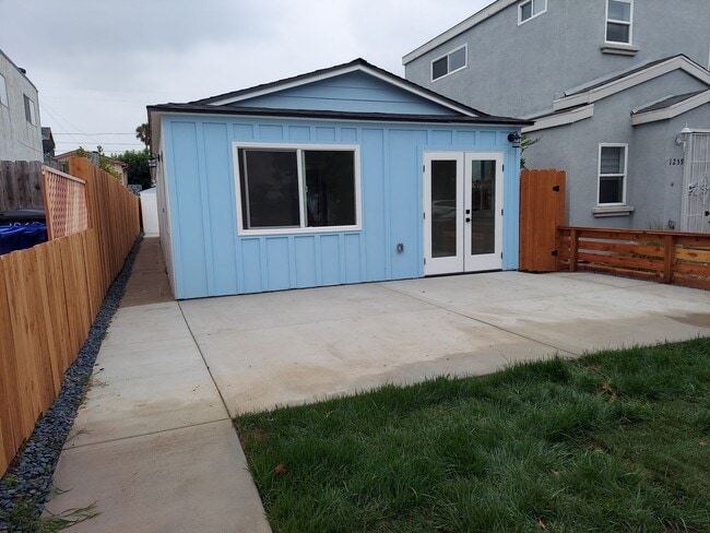 property at 1263 Reed Ave