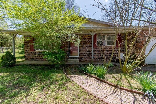 2371 W Ora Dr in Fayetteville, AR - Building Photo - Building Photo