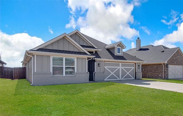 812 Rodgers Ave in Godley, TX - Building Photo - Building Photo