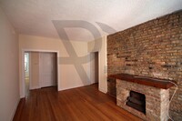 3521 N Racine Ave, Unit #3519-E2 in Chicago, IL - Foto de edificio - Building Photo