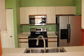 4006 39th St W in Bradenton, FL - Building Photo - Building Photo