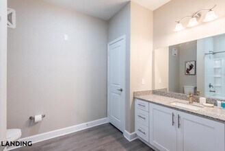 5353 US-27, Unit 1006 in Ocala, FL - Foto de edificio - Building Photo