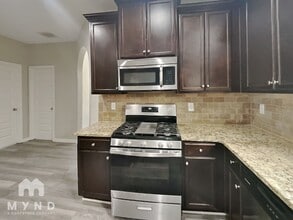 2620 Cornwall Dr in Mcdonough, GA - Building Photo - Building Photo