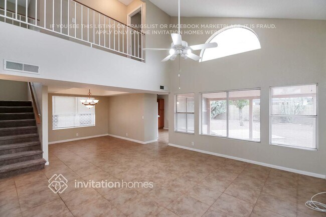 3936 W Camino Del Rio in Glendale, AZ - Building Photo - Building Photo