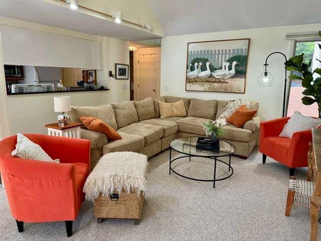 property at 27 Bay Tree Ln