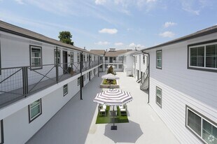 4633 Fairmount St in Dallas, TX - Building Photo