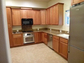 435 Sheridan Ave in Palo Alto, CA - Building Photo