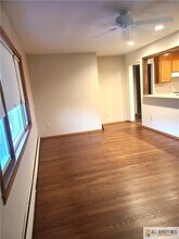 257 Central Ave in Metuchen, NJ - Building Photo - Building Photo