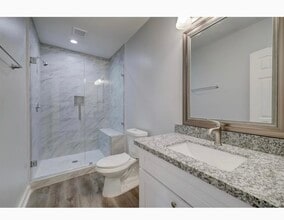 2805 Isabella St in Houston, TX - Building Photo - Building Photo