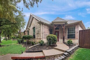 5544 Hidden Creek Ln in Frisco, TX - Building Photo