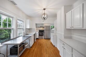 56 Anderson Ave in Scarsdale, NY - Building Photo - Building Photo