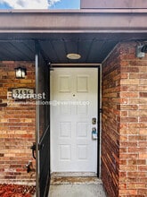 3436 Sunrise Villas Ct N in Tampa, FL - Building Photo - Building Photo