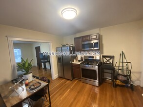 26 Hazelwood St-Unit -1R in Boston, MA - Building Photo - Building Photo