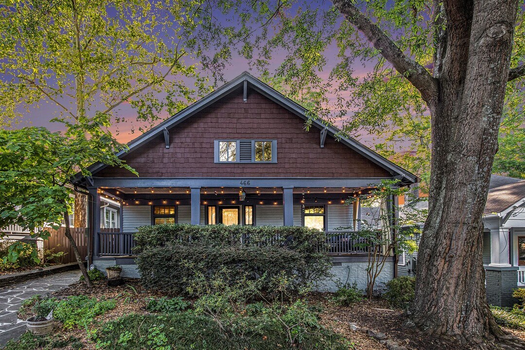 466 Candler St NE in Atlanta, GA - Building Photo