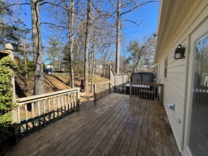 1112 Greywood Dr in Knoxville, TN - Foto de edificio - Building Photo