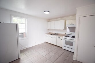 2716 Sunrise St in North Charleston, SC - Building Photo - Building Photo