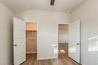 24979 Aconite Ln in Montgomery, TX - Building Photo - Building Photo