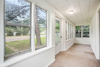 2804 Mt Olivet Rd in Kalamazoo, MI - Building Photo - Building Photo