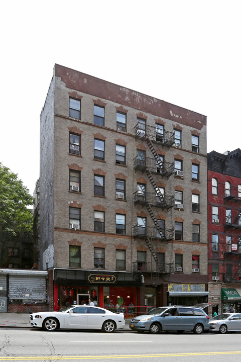 1467 Amsterdam Ave in New York, NY - Building Photo