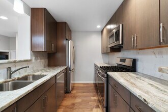 663 Bishops Lodge Rd in Santa Fe, NM - Building Photo - Building Photo
