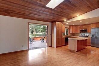 4411 169th St SE in Bothell, WA - Building Photo - Building Photo