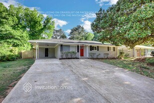3771 Brookcrest Cir in Decatur, GA - Building Photo