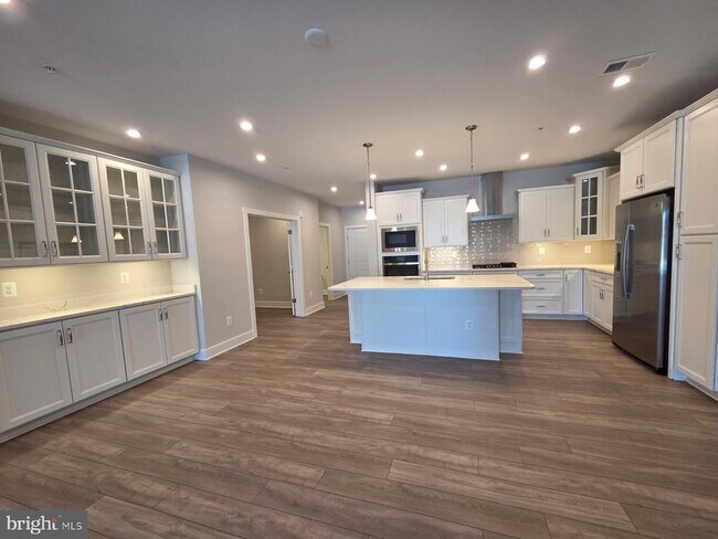 170 Harrier Wy in Chester, MD - Building Photo - Building Photo