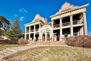 669 17th St, Unit 143 in Des Moines, IA - Building Photo