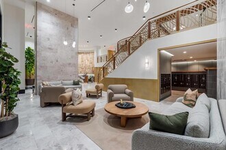 1331 Columbia St, Unit 3607 in San Diego, CA - Foto de edificio - Building Photo