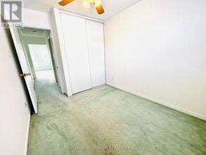 1240 Westview Terrace in Oakville, ON - Building Photo - Building Photo