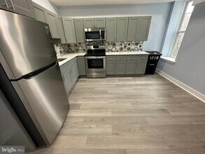 1716 W Oxford St in Philadelphia, PA - Building Photo - Building Photo