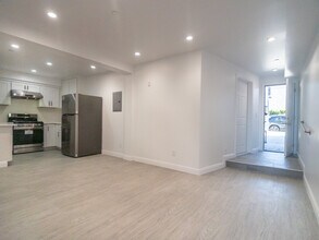 38 Miriam St, Unit A in Daly City, CA - Building Photo - Building Photo