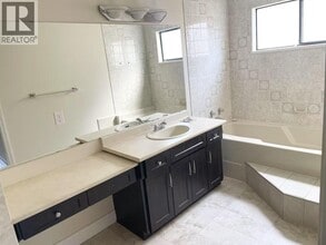 5640 Sandiford Pl in Richmond, BC - Building Photo - Building Photo